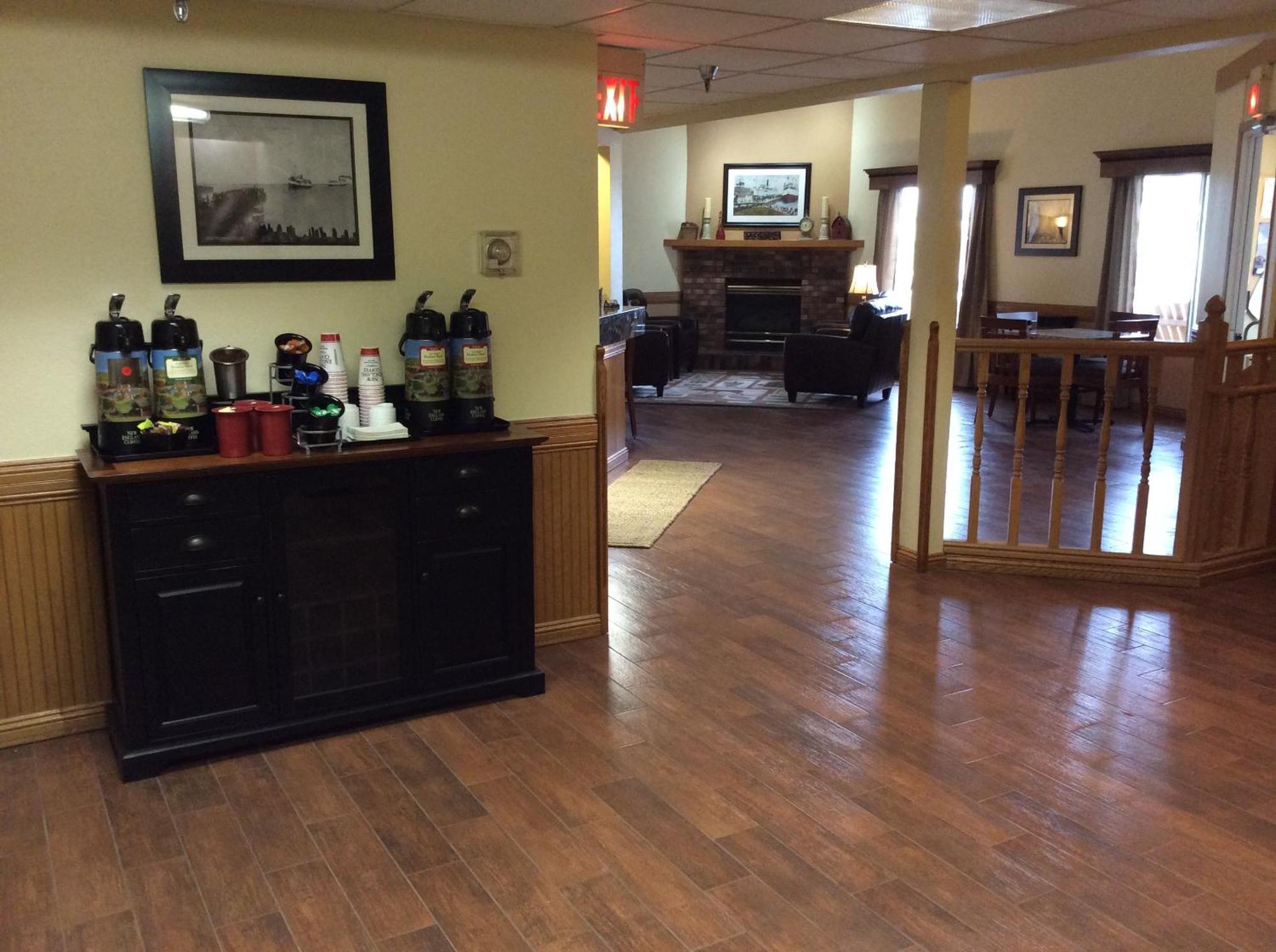 Country Inn トゥーハーバーズ エクステリア 写真