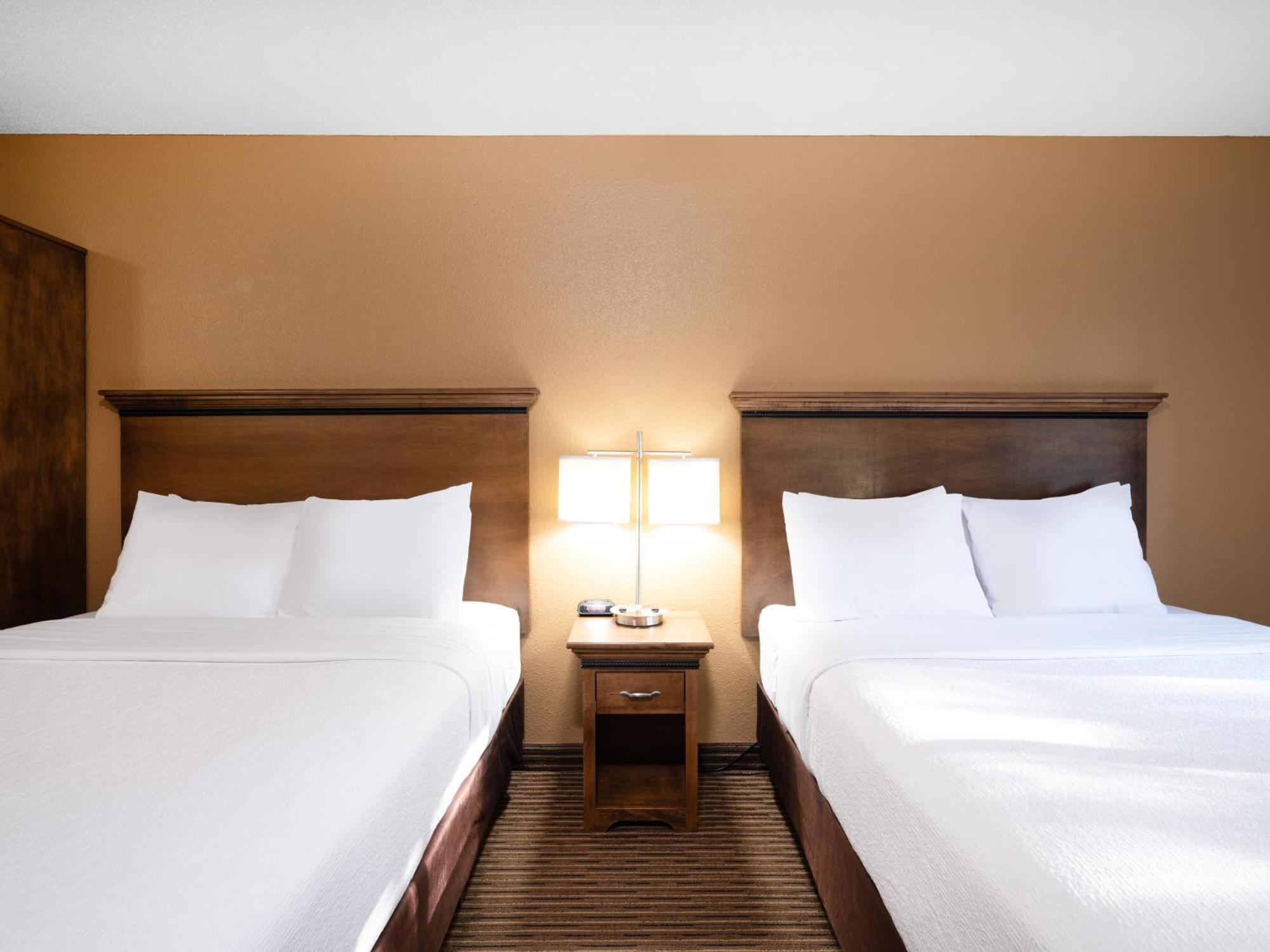 Country Inn トゥーハーバーズ エクステリア 写真